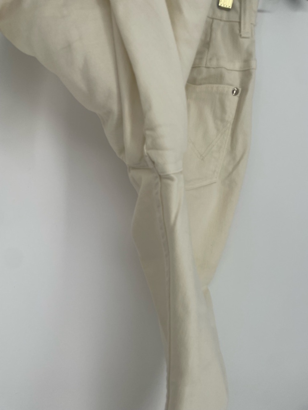 Vintage Wrangler Jeans Sanforized White Denim High Waisted Cut W Stitched Pocket - Picture 13 of 16